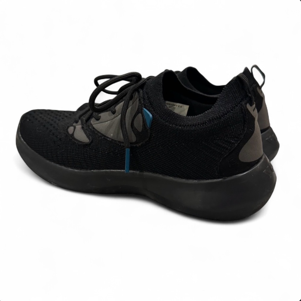 Vessi Everyday 2.0 Waterproof Sneakers Women’s Size 7 Black & Blue - Picture 8 of 10
